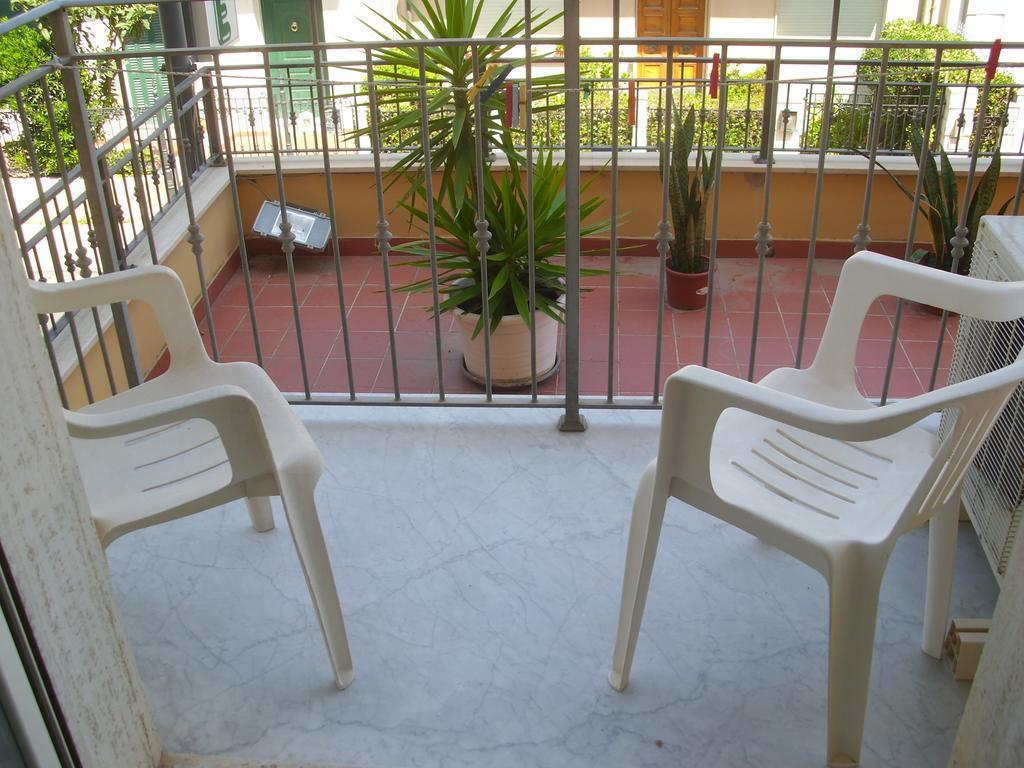 Hotel Caribe فياريجيو الغرفة الصورة